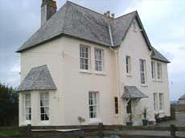 Treravel Guest House,  Padstow