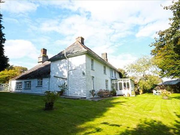 Trenderway Farm Guest House,  Looe