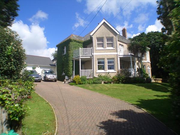 Hillside House Guest House,  St Austell