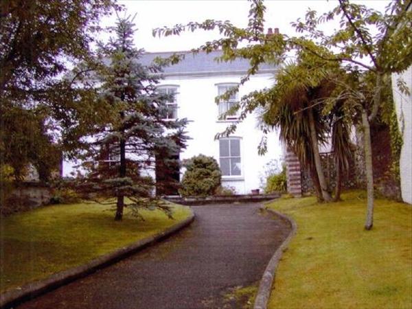 Palm Tree House B&B,  Truro